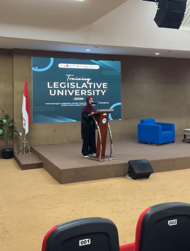 Training Legislative Universitas